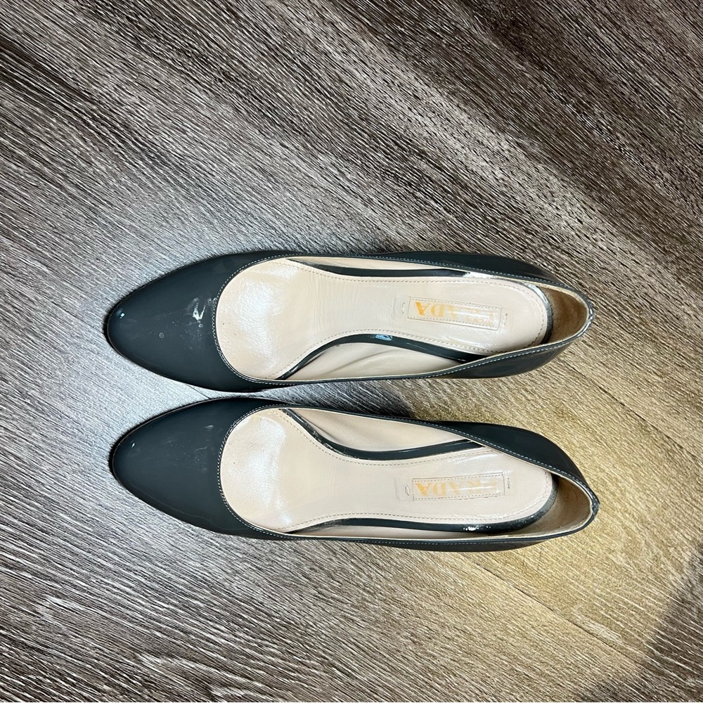Prada Gray Patent Leather Women's Pumps - Picture 2 of 10